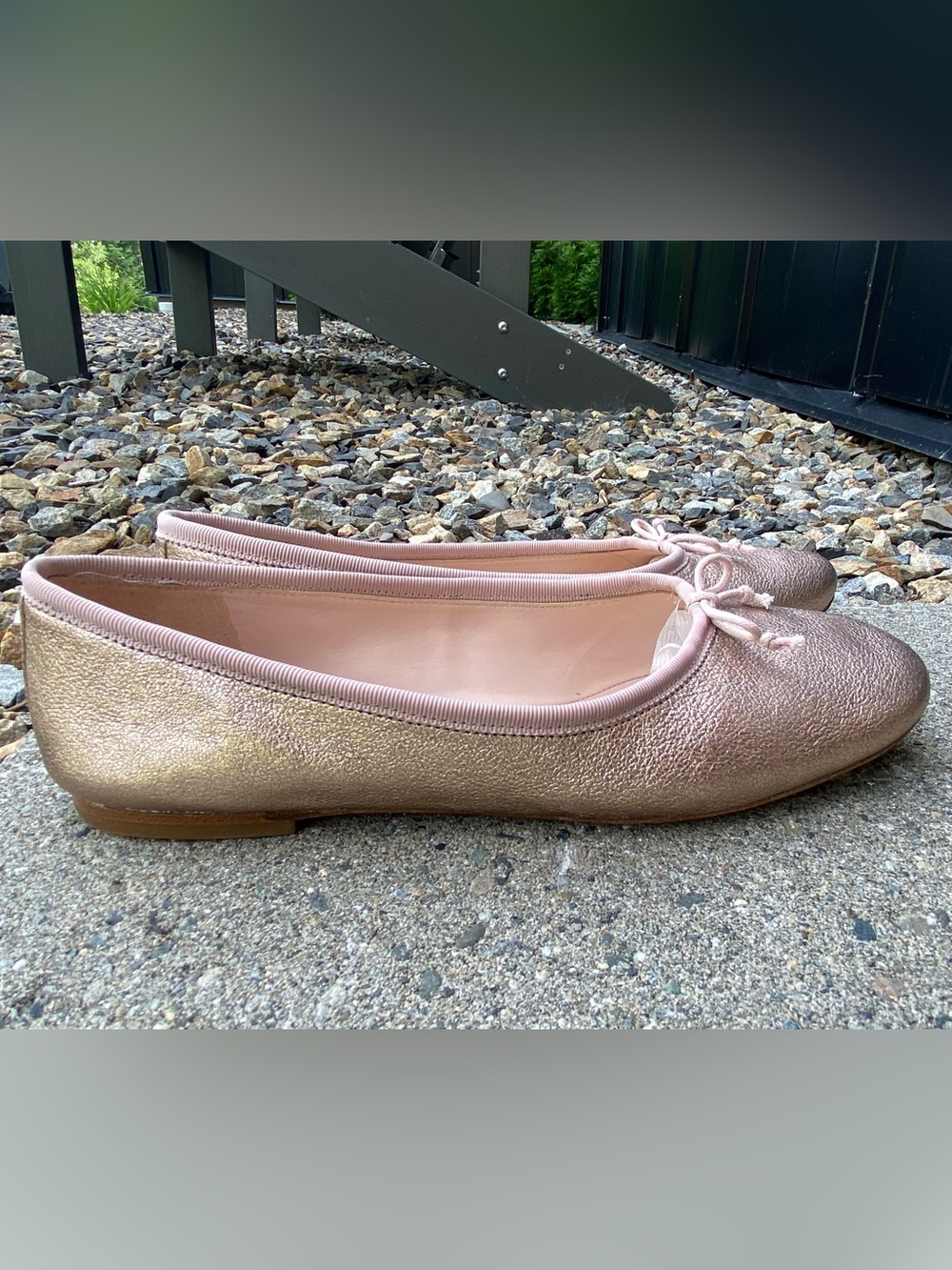 Kate Spade Women's Metallic Pink Ballet Flats with Bow 9B